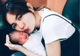 35岁明星顺产,顺产历程展现母爱光辉